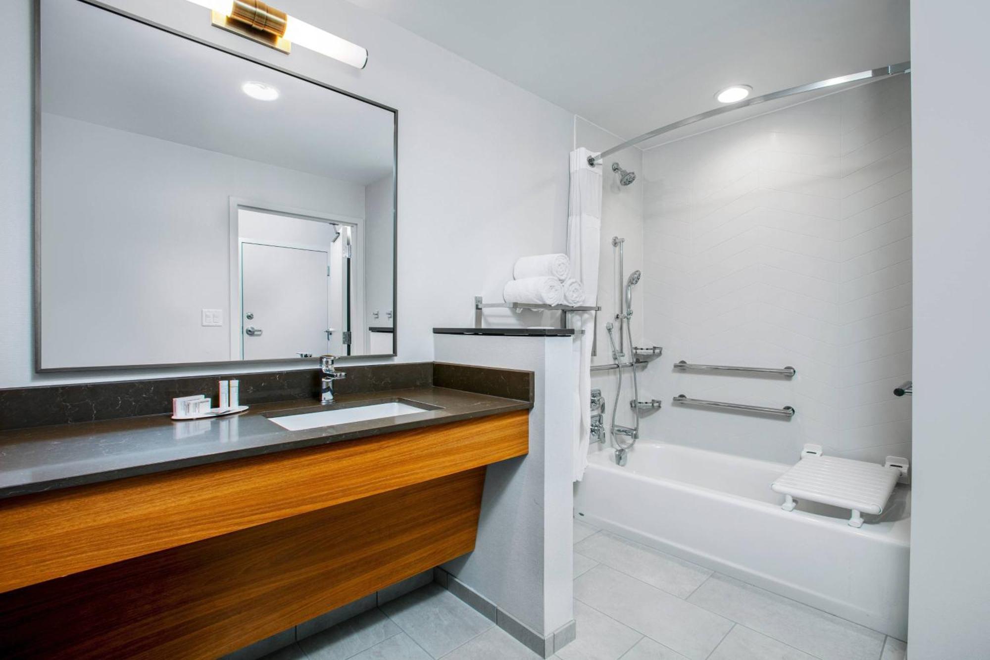 Fairfield By Marriott Inn & Suites Harrisburg West/ميتشانيكسبورغ المظهر الخارجي الصورة